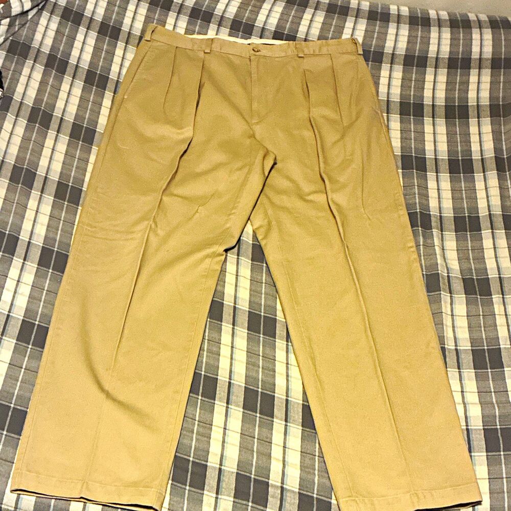 Vintage Polo Ralph Lauren Men’s Beige Cotton Twill Pleated Straight Leg Chino 38
